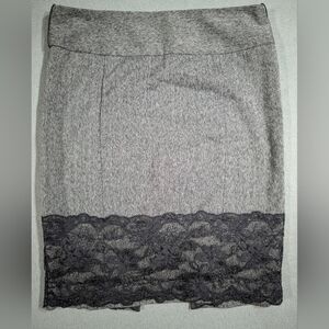 Stooshy pencil skirt gray with‎ black lace overlay hem Small